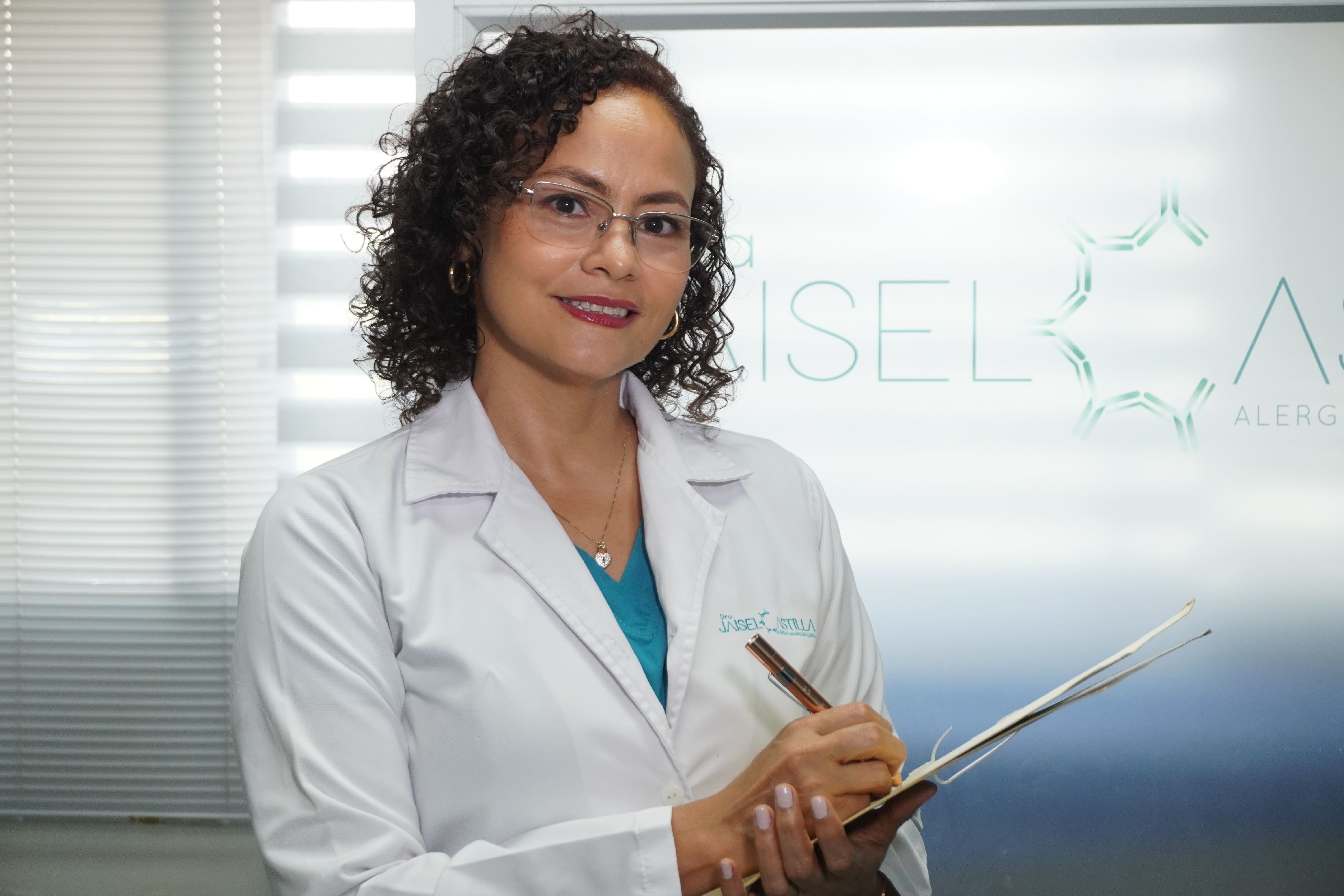 Dra. Jaisel Castilla